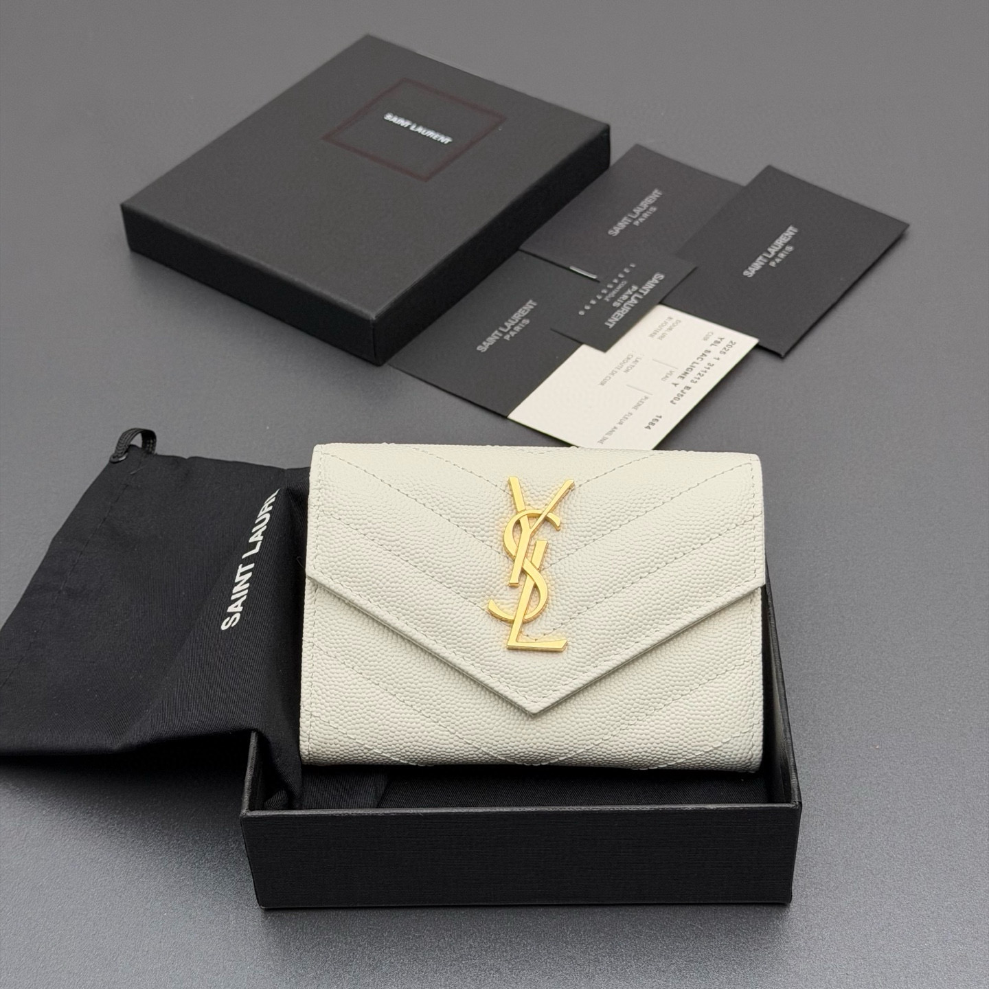생로랑 Saint laurent/YSL 414404 MATELASSE 지갑 13.5CM