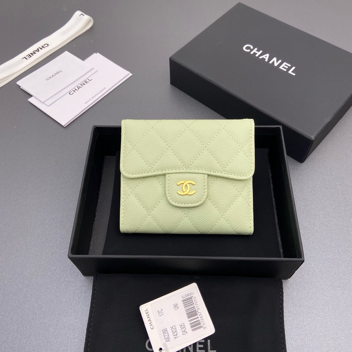 샤넬 Chanel 지갑 82288 10.5CM