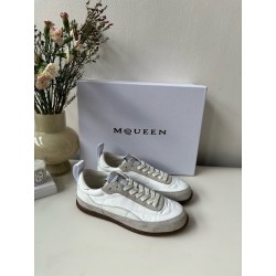 Alexander McQueen 스니커즈