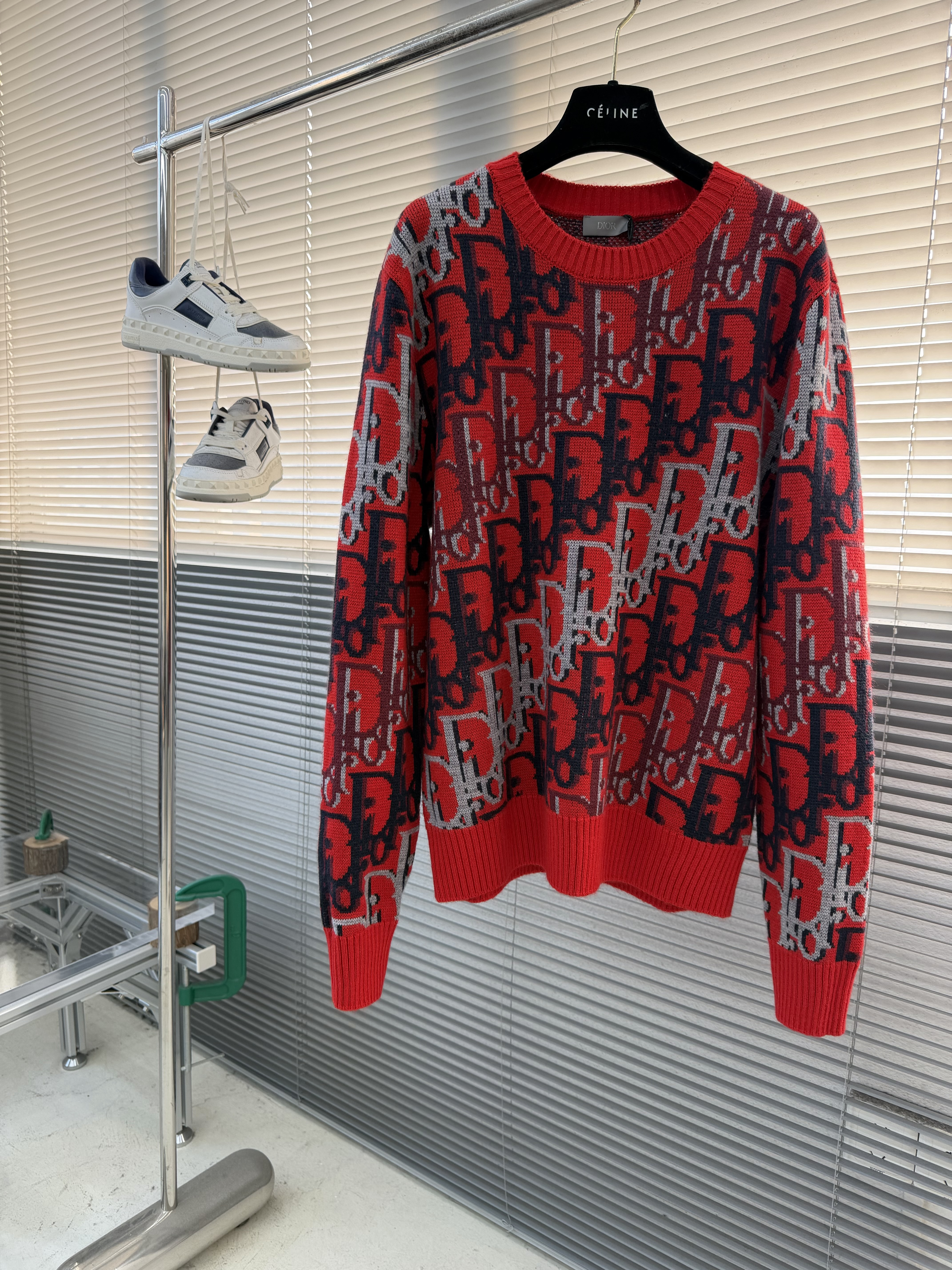 디올 Dior 스웨터