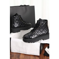 샤넬 CHANEL 24A 앵클 부츠 Black