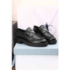 프라다 Prada Chocolater 로퍼 슈즈