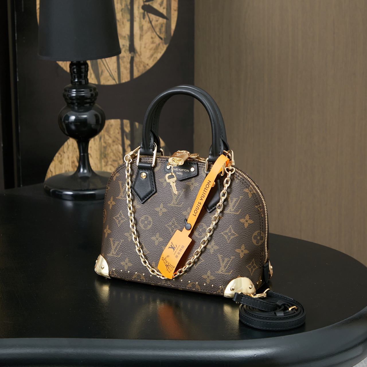 루이비통 Louis Vuitton M26084 Alma Trunk BB Monogram 22cm