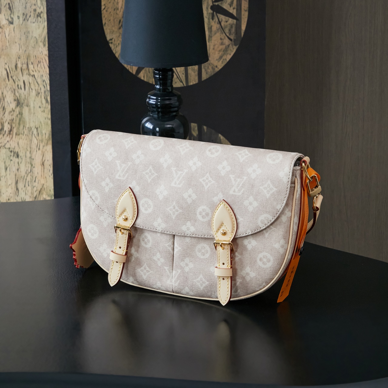 루이비통 Louis Vuitton M15134 Escape Meowgram Coated Canvas 30cm