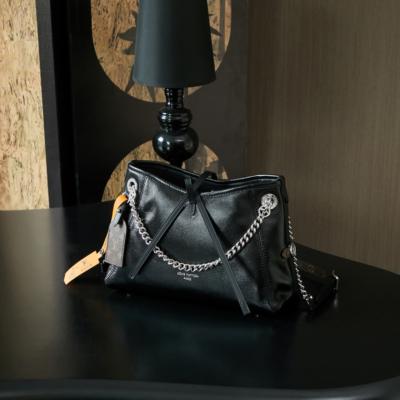 루이비통 Louis Vuitton M12888 Carryall Vibe BB Black 26cm