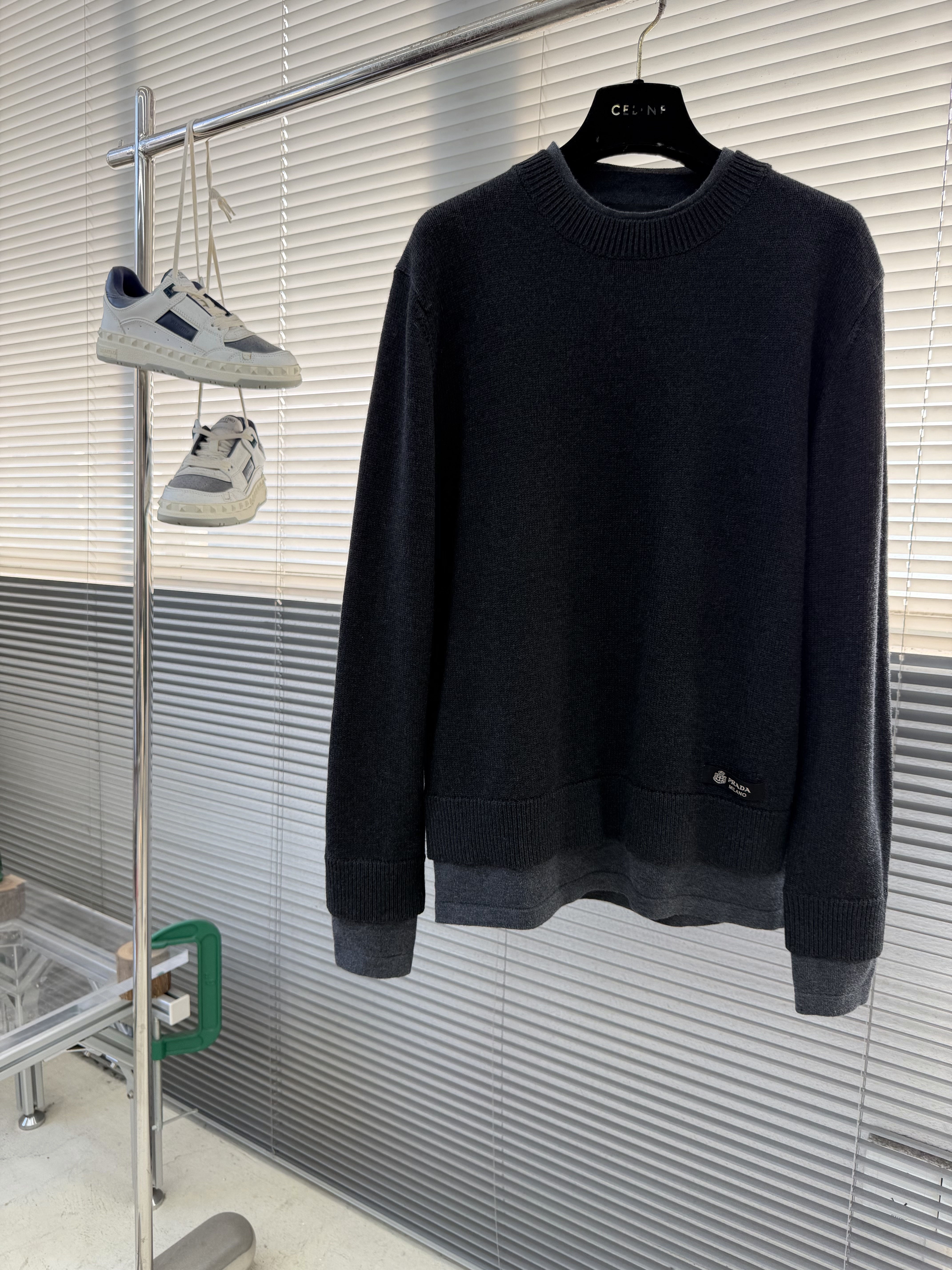 프라다 Prada 스웨터