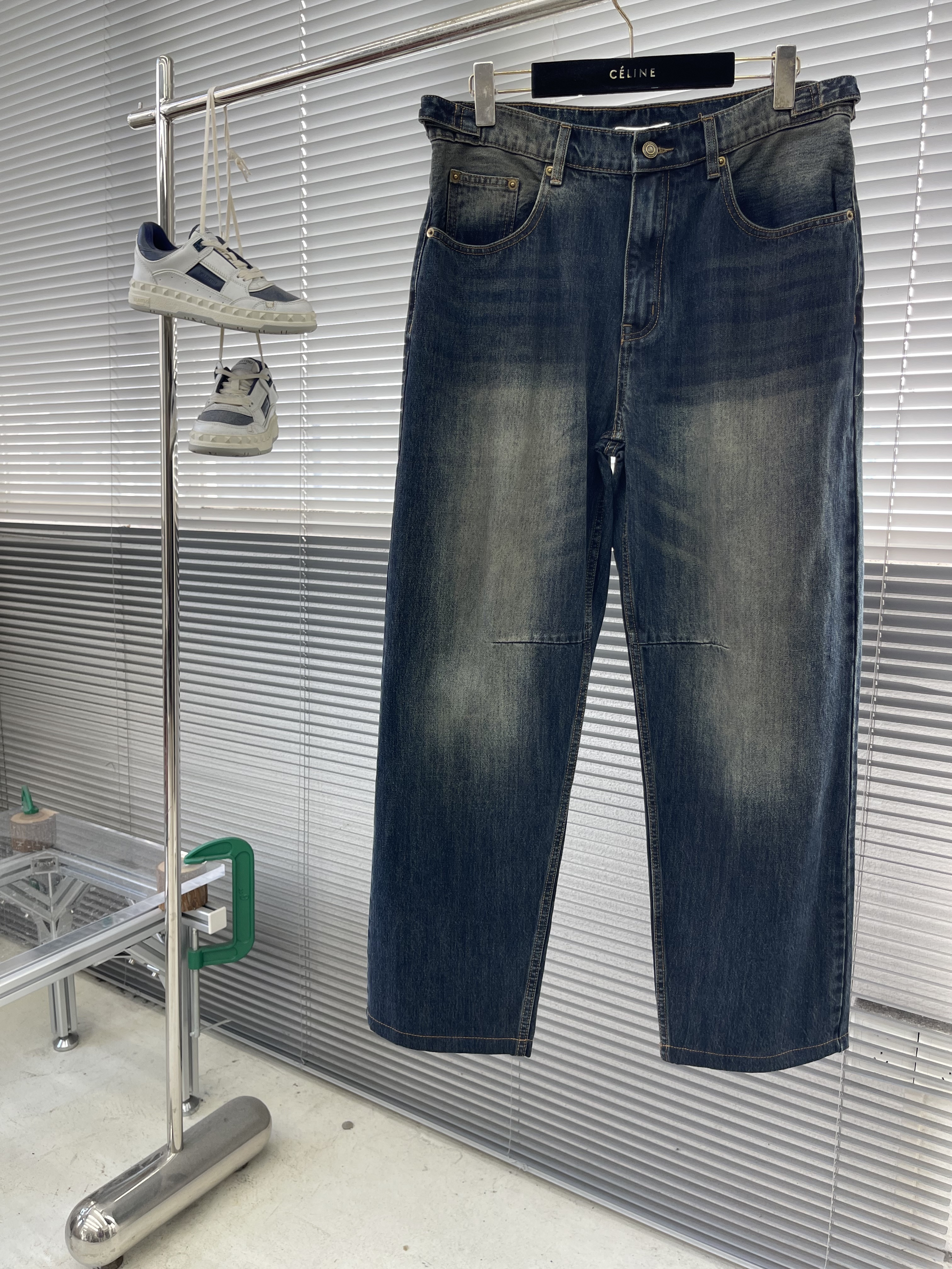 생로랑 Saint Laurent 청바지