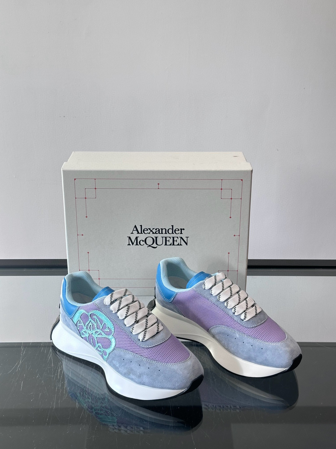 Alexander McQueen  Sprint Runner 스니커즈