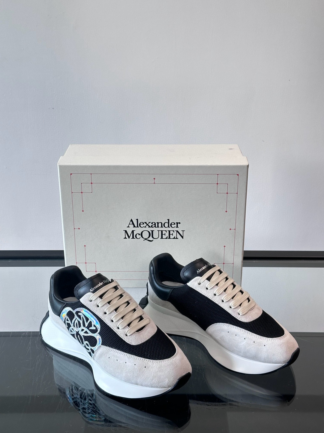 Alexander McQueen  Sprint Runner 스니커즈