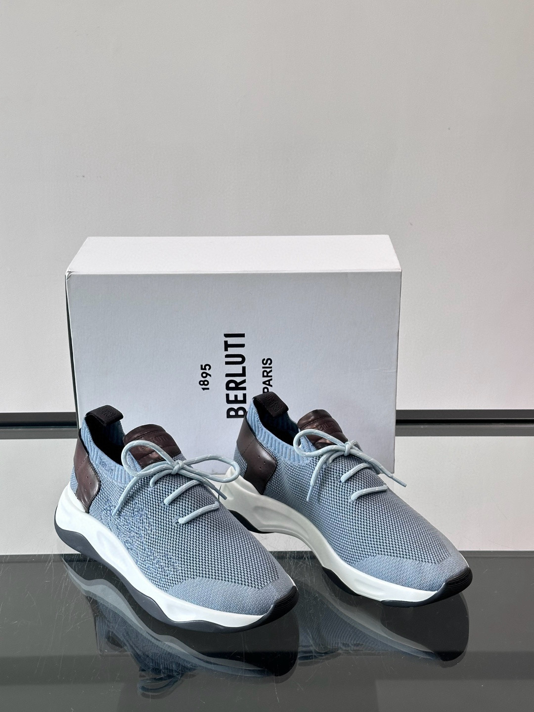 벨루티 Berluti Shadow 스니커즈