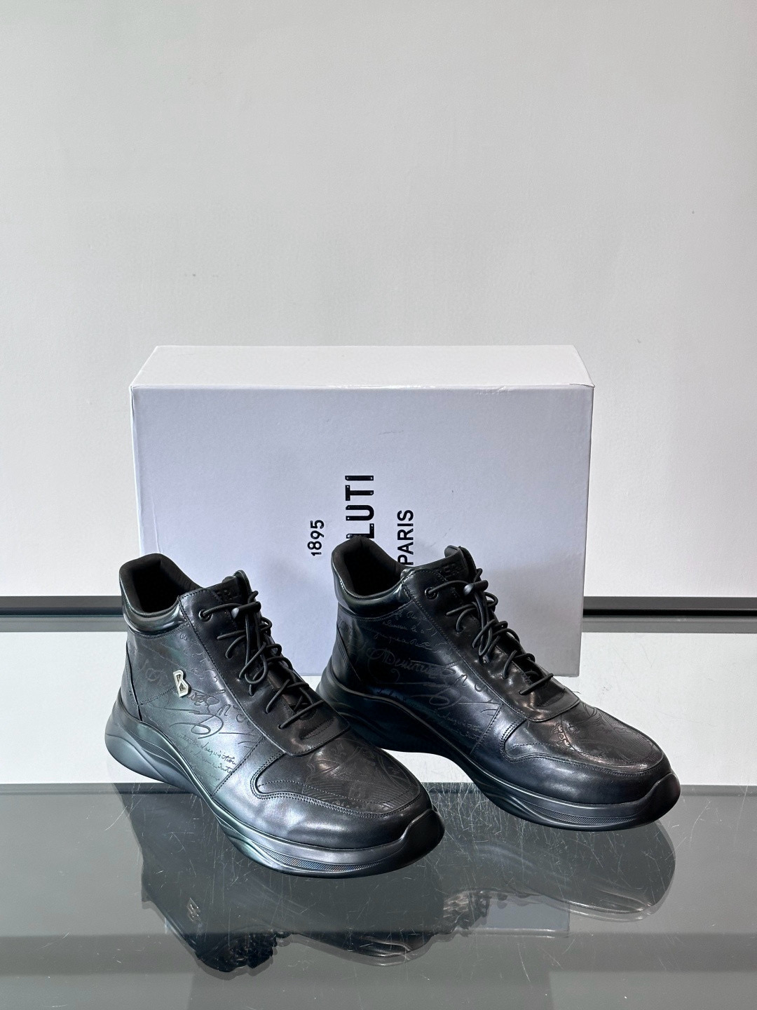 벨루티 Berluti 스니커즈