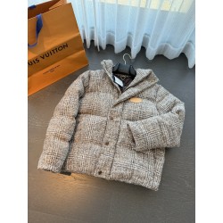 루이비통 Louis Vuitton 다운재킷