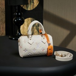 루이비통 Louis Vuitton M25591 Nano Speedy Dream Beige 16cm