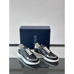 디올 Dior B25 스니커즈