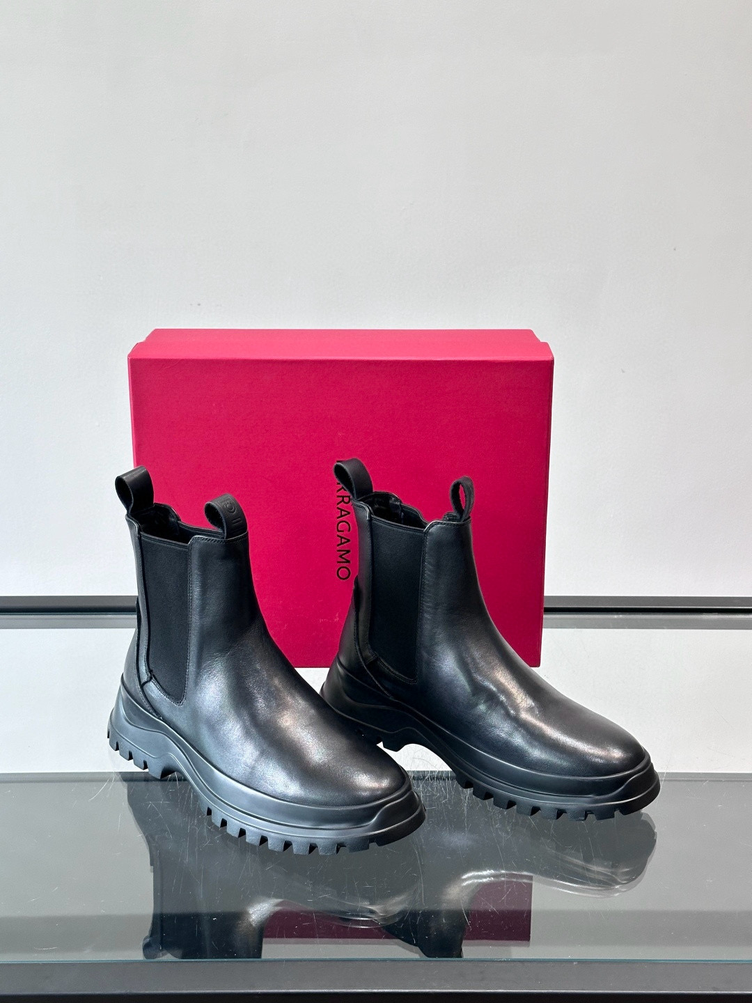 살바토레 페라가모 Salvatore Ferragamo 앵클 부츠