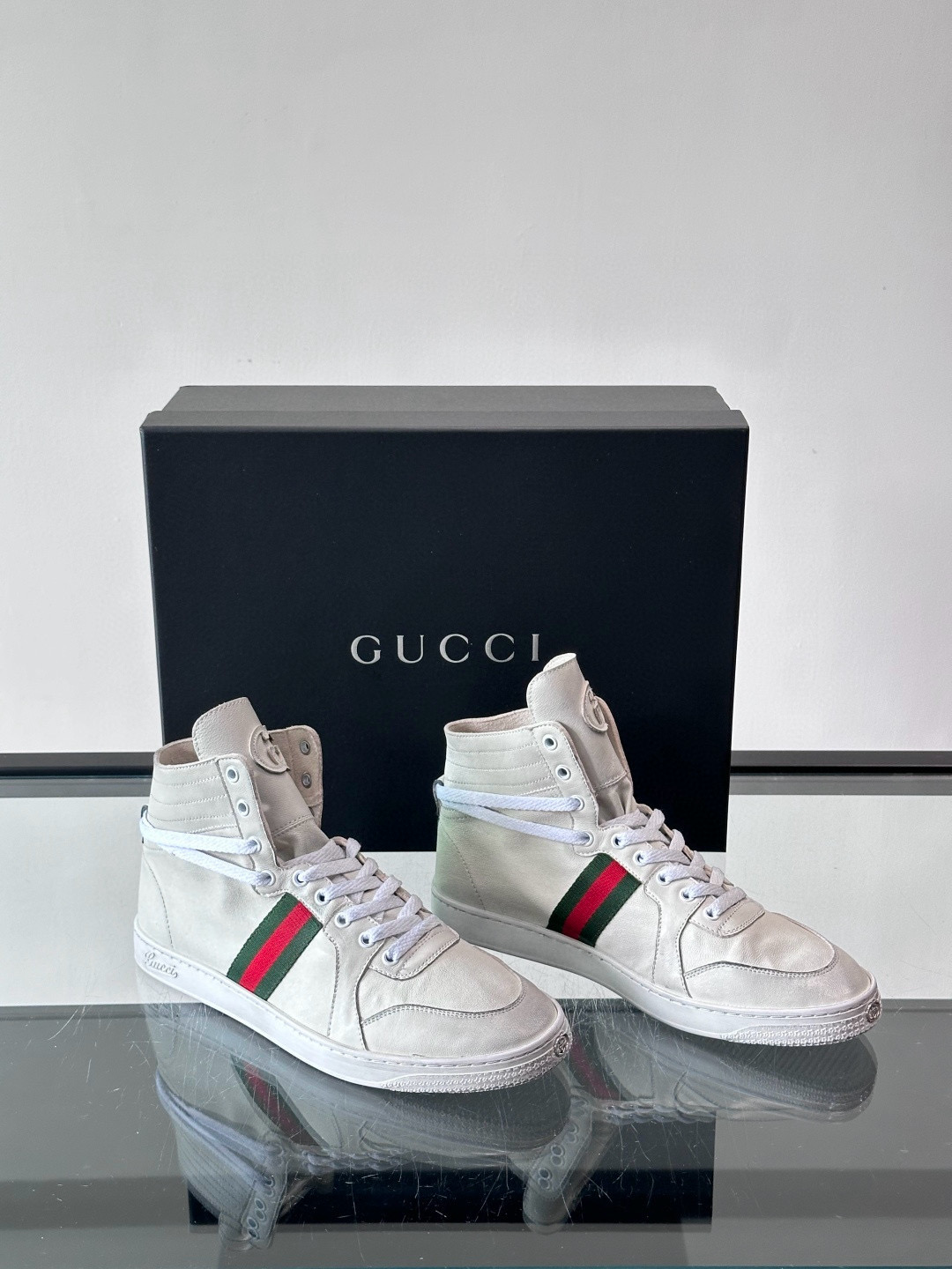 구찌 Gucci Demna 스니커즈