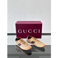 구찌 Gucci 스니커즈