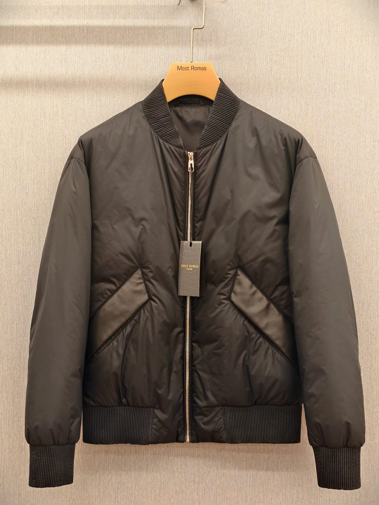 로로피아나 Loro Piana 다운재킷