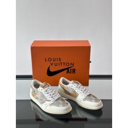 루이비통 Louis Vuitton & Nike 스니커즈