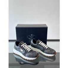 프라다 Prada 스니커즈