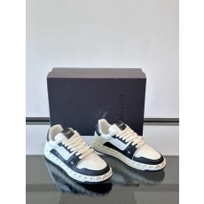 발렌티노 Valentino 스니커즈