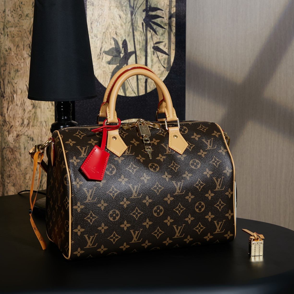 루이비통 Louis Vuitton M11945 Speedy Soft 30 Crafty Monogram Red 30cm
