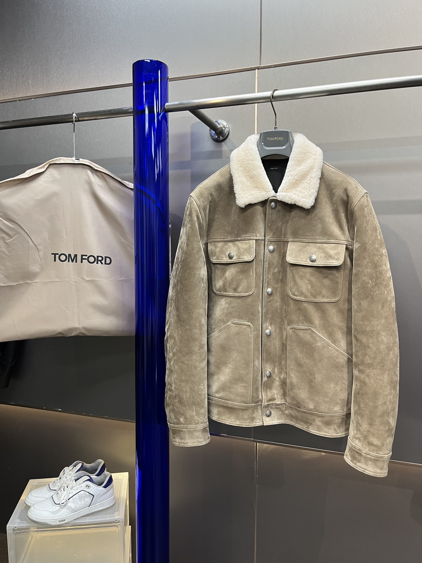 톰 포드 Tom Ford 레더 다운재킷