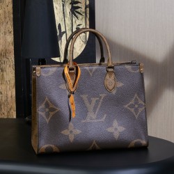 루이비통 Louis Vuitton M45039 OnTheGo MM