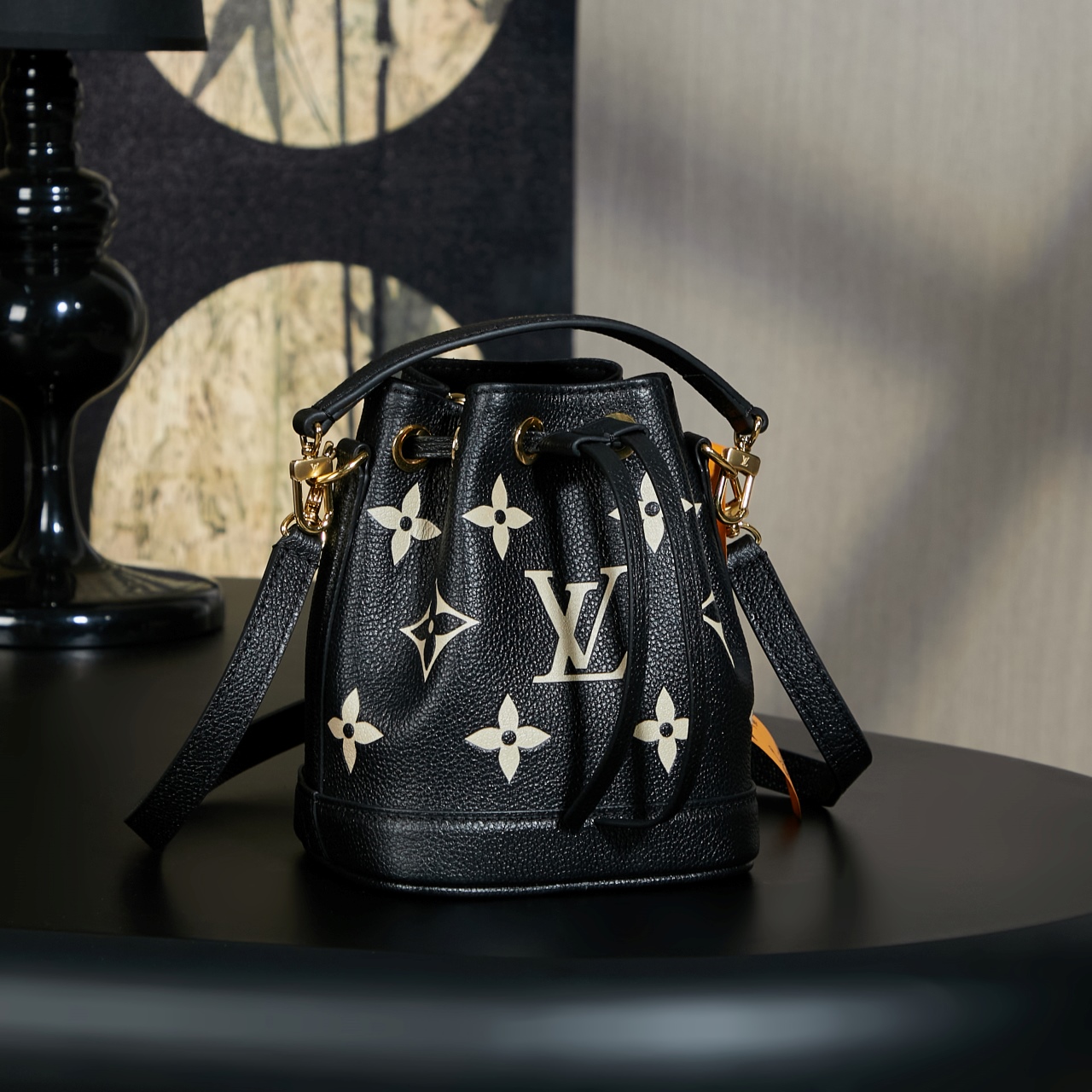 루이비통 Louis Vuitton M46291 Nano Noe Bicolor Monogram Empreinte Leather Bag