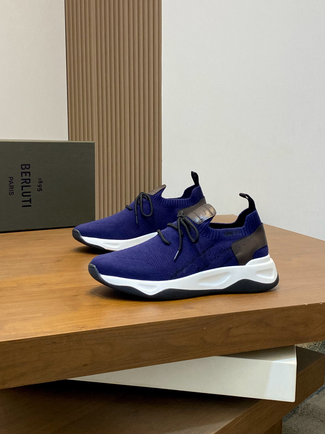 벨루티 Berluti Shadow 스니커즈