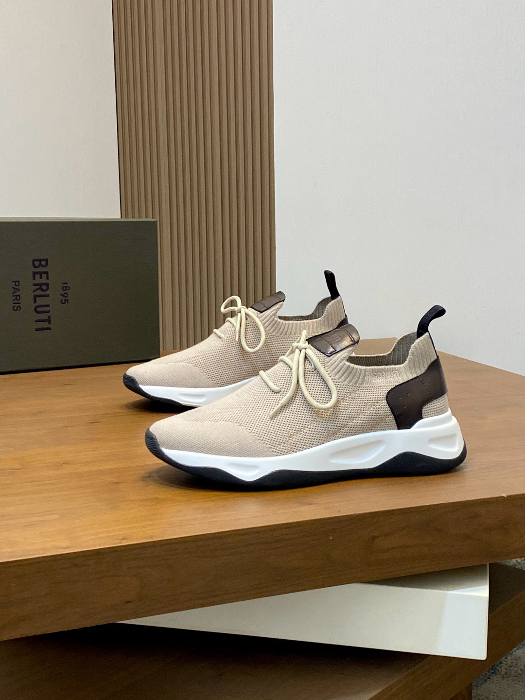 벨루티 Berluti Shadow 스니커즈