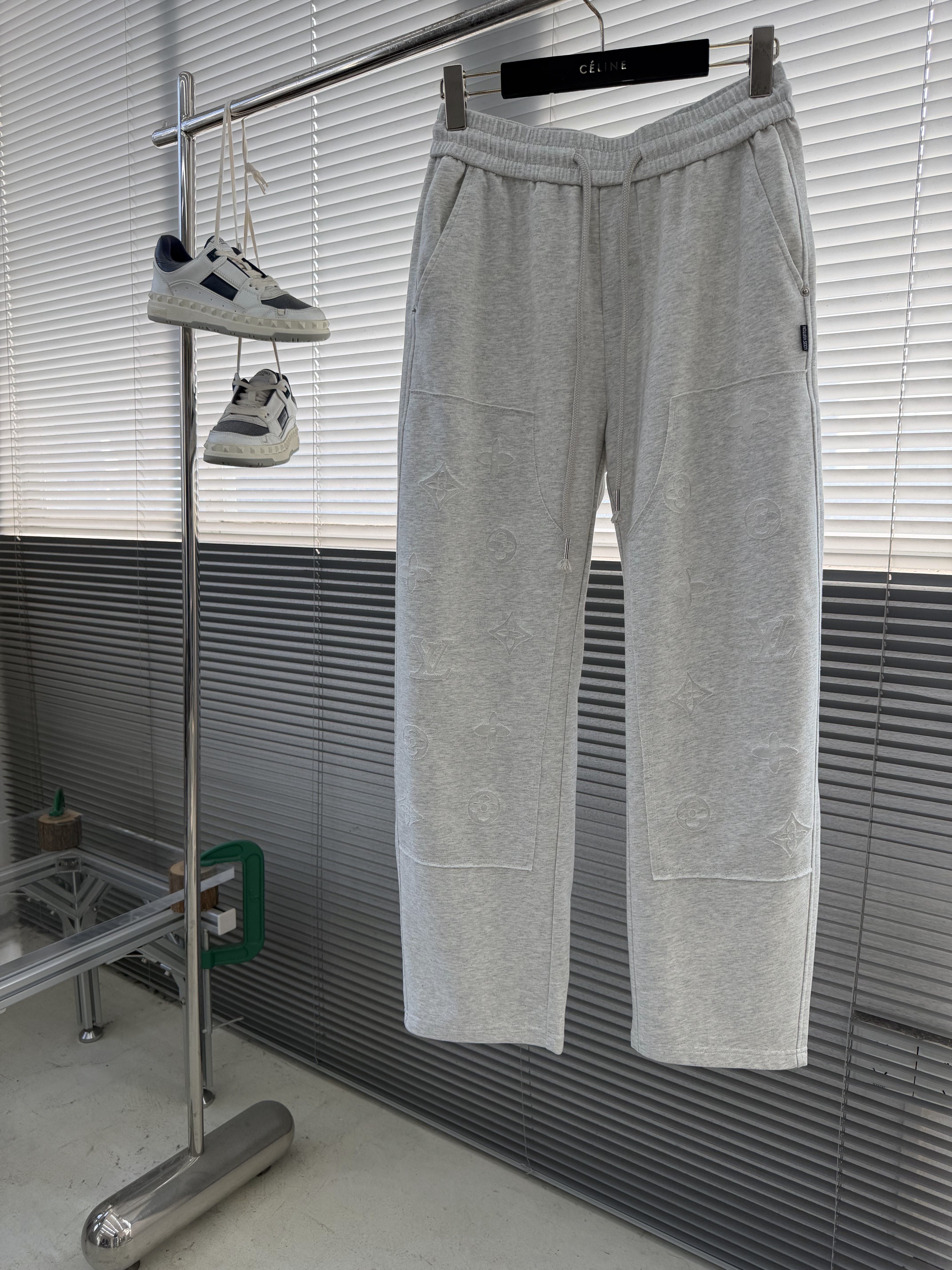 루이비통 Louis Vuitton 바지