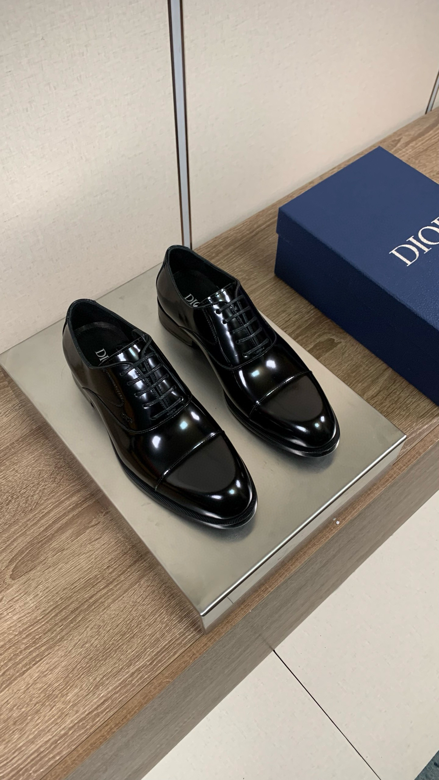 디올 Dior  로퍼 슈즈