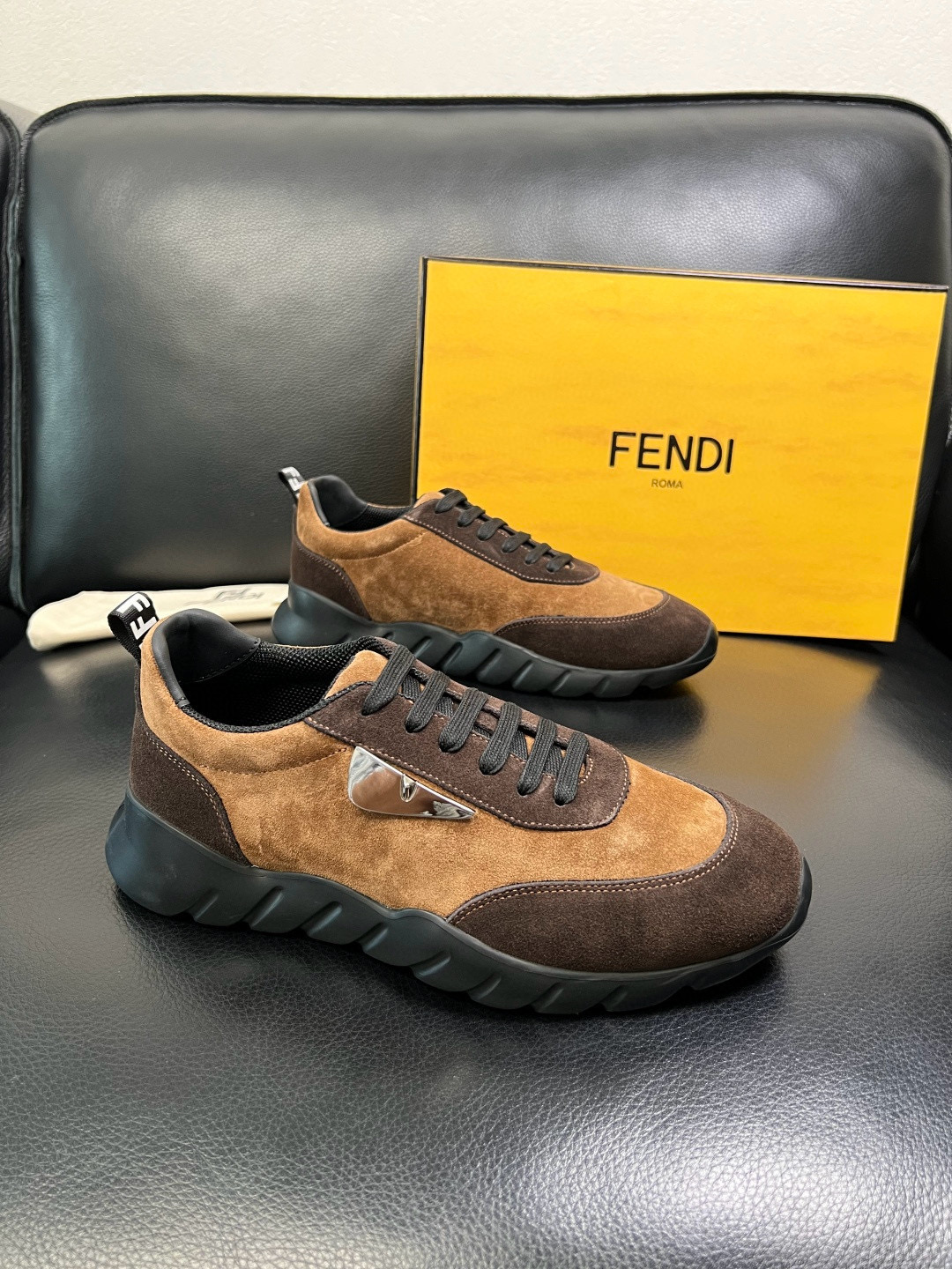 펜디 Fendi 스니커즈