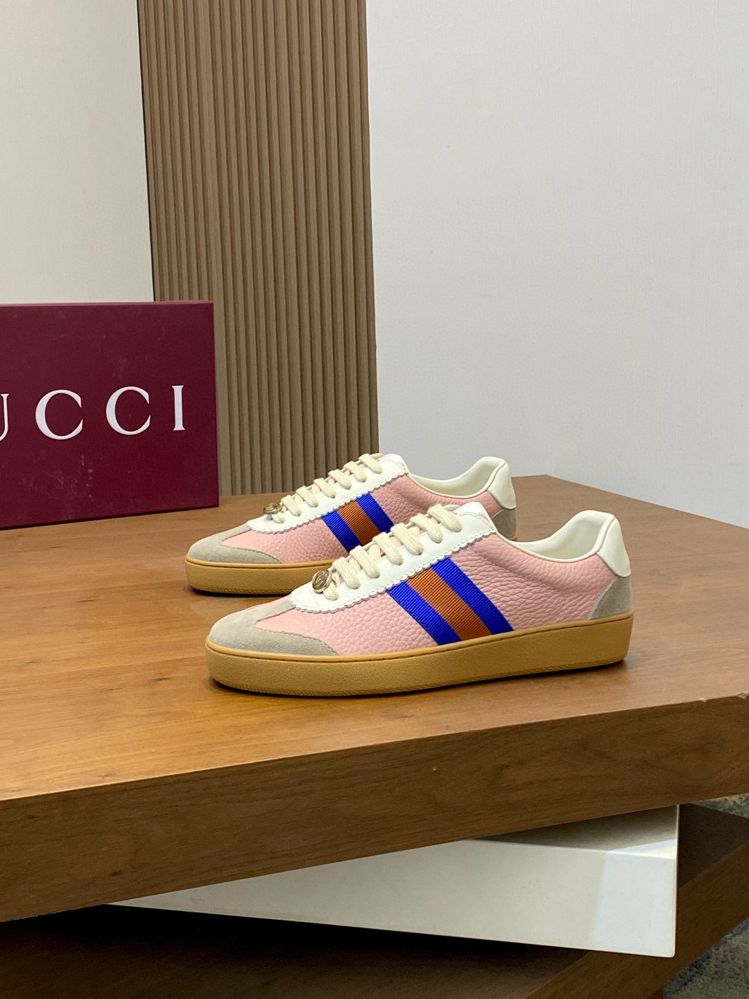 구찌 Gucci 스니커즈