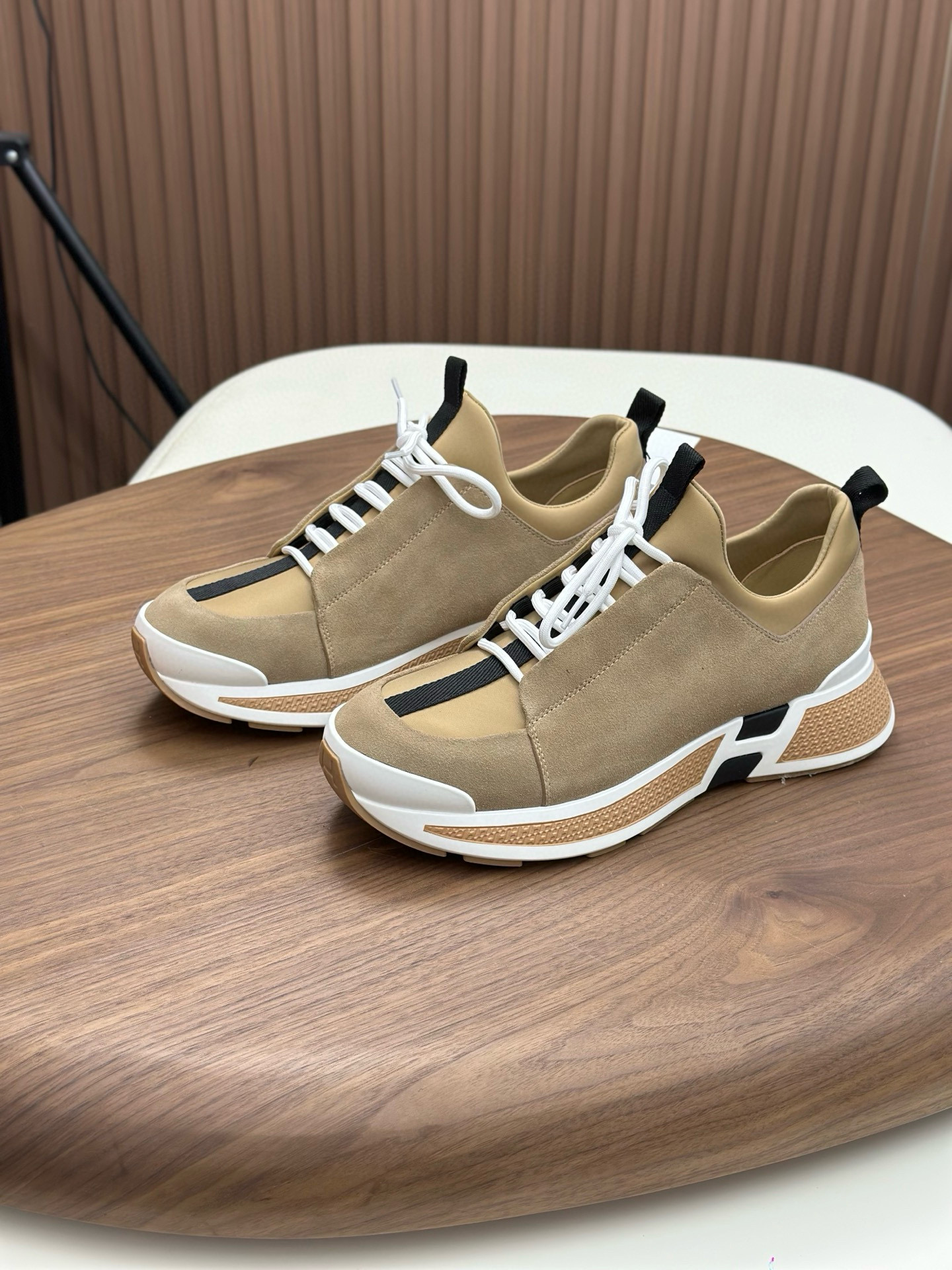 에르메스 Hermes Bouncing 스니커즈