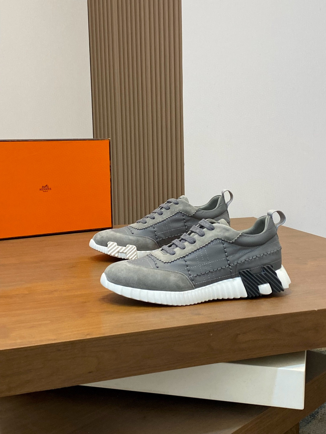 에르메스 Hermes 스니커즈