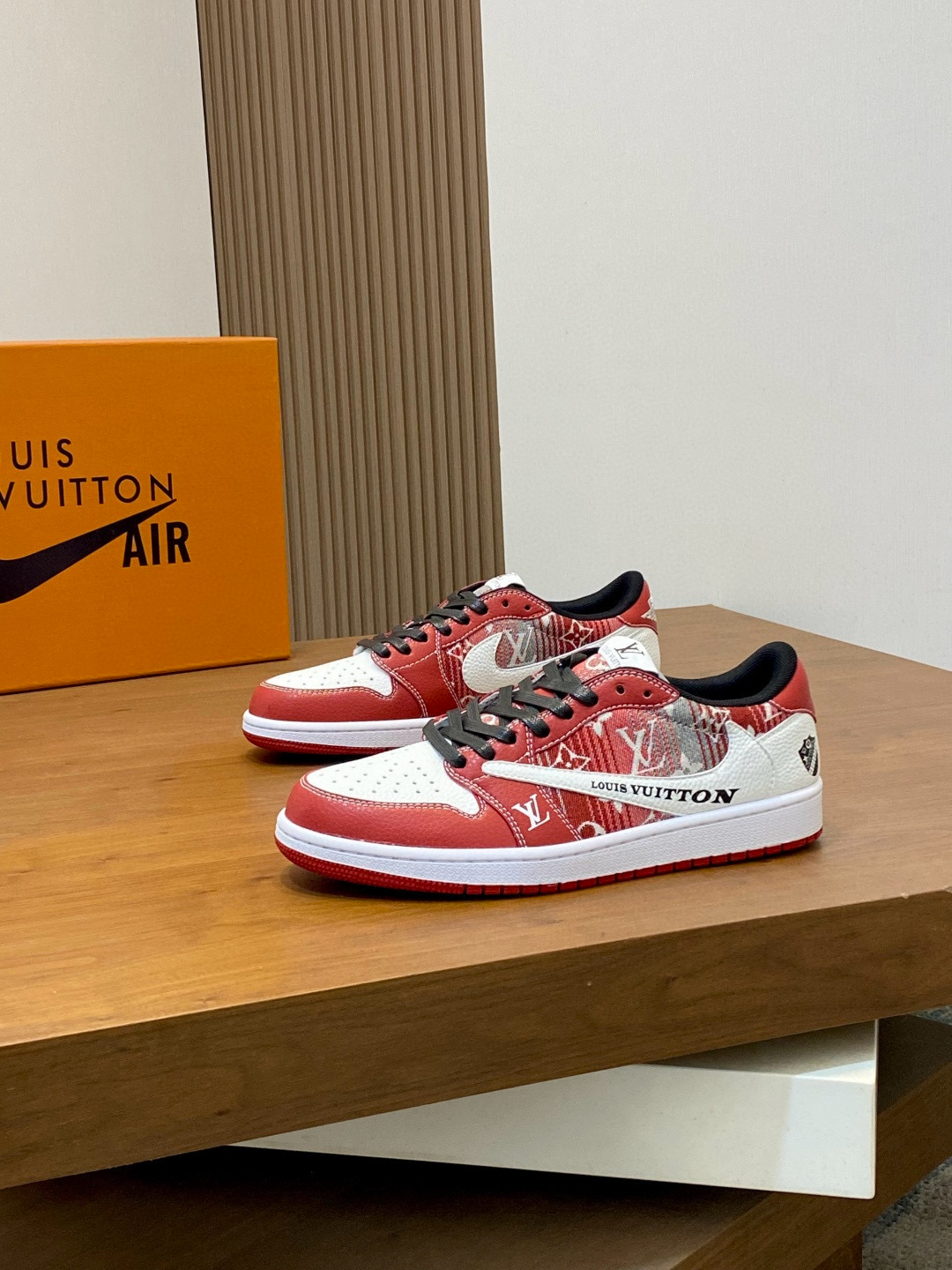 루이비통 Louis Vuitton x AIR 스니커즈