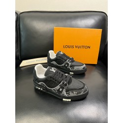루이비통 Louis Vuitton 스니커즈