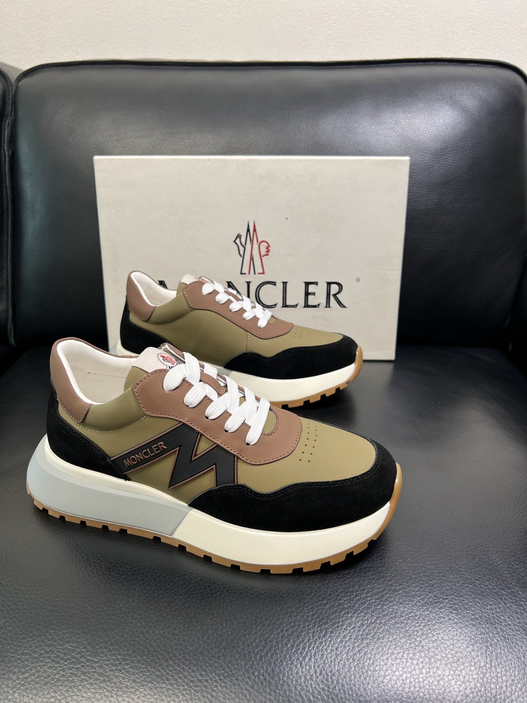 몽클레어 Moncler 스니커즈