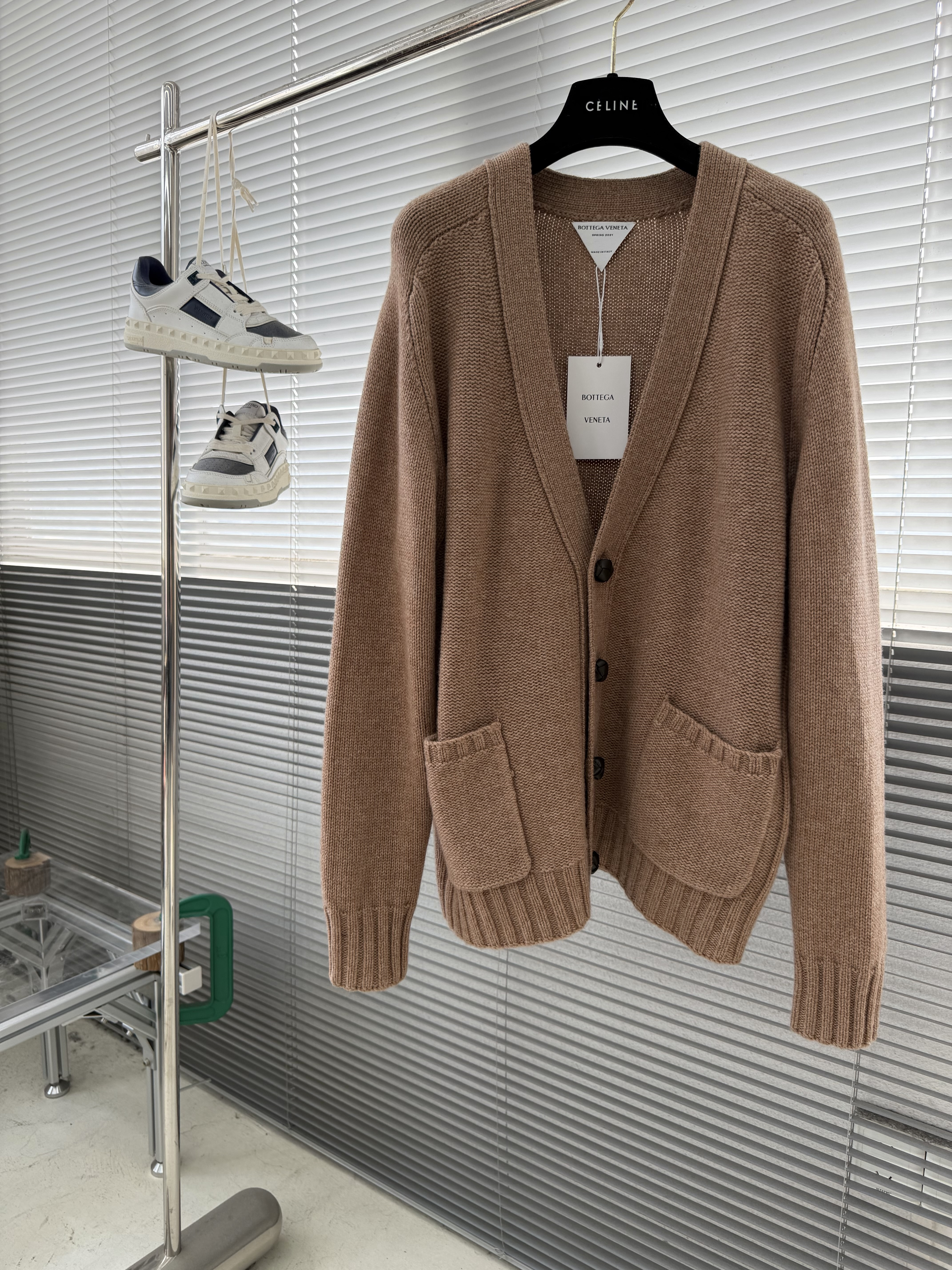 보테가베네타 Bottega Veneta 가디건