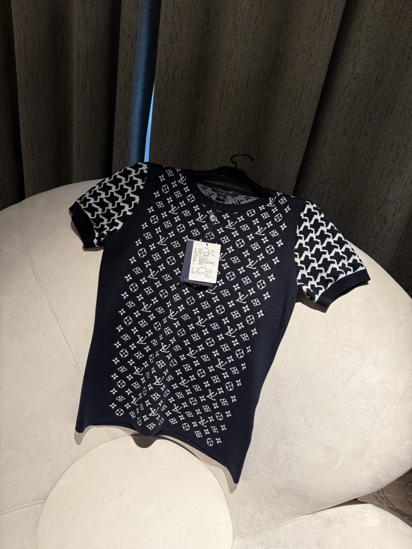 루이비통 Louis Vuitton 반팔 티셔츠