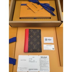 루이비통 Louis Vuitton M12824 passport case
