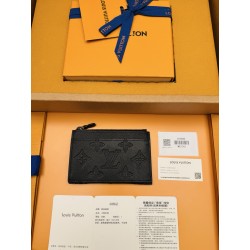 루이비통 Louis Vuitton M82245 지갑 11.3cm