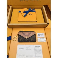 루이비통 Louis Vuitton M81303 지갑 13cm