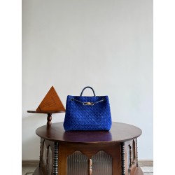 보테가 베네타 Bottega Veneta 743572 Andiamo 32cm