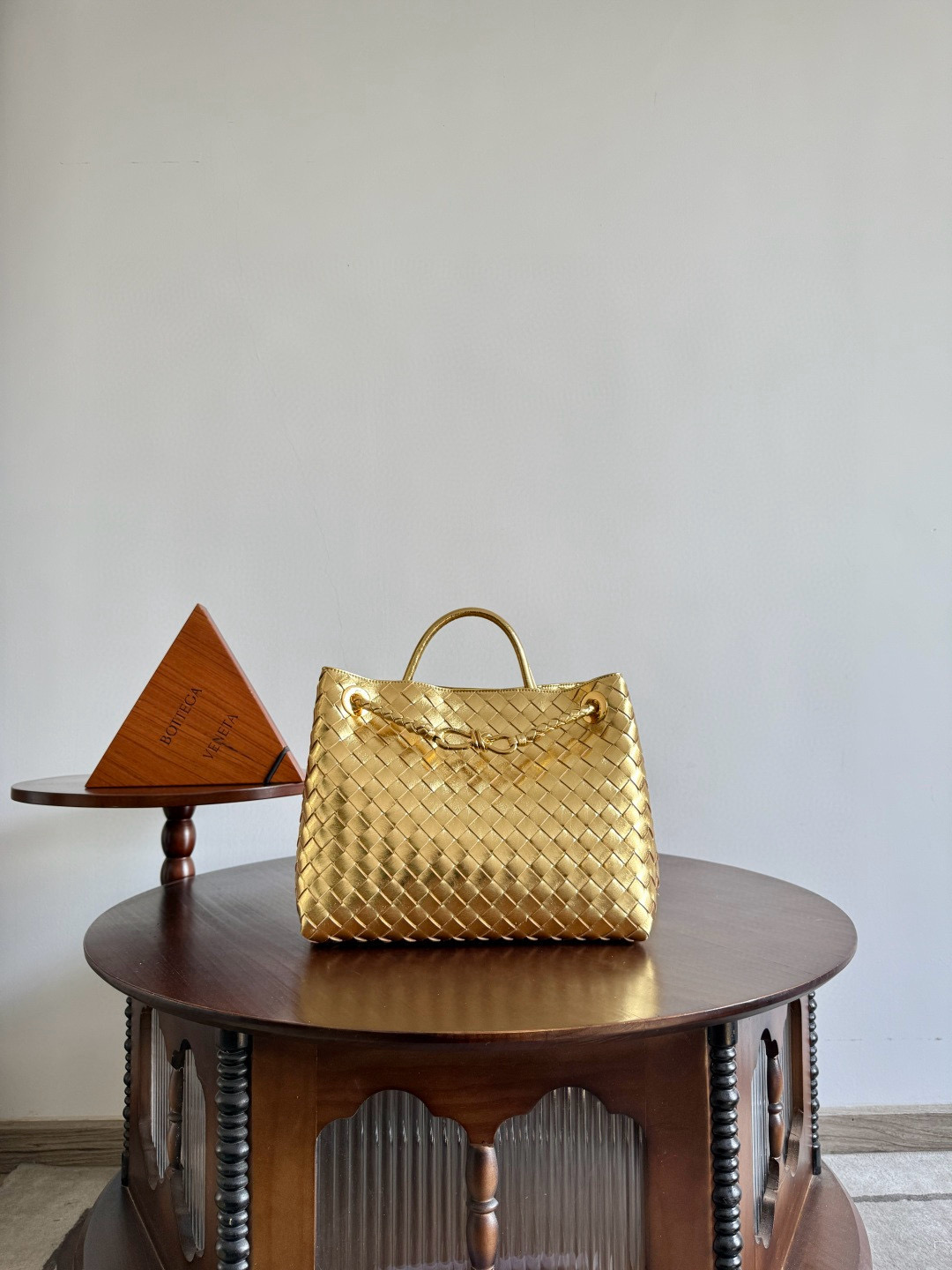 보테가 베네타 Bottega Veneta 743572 Andiamo 32cm