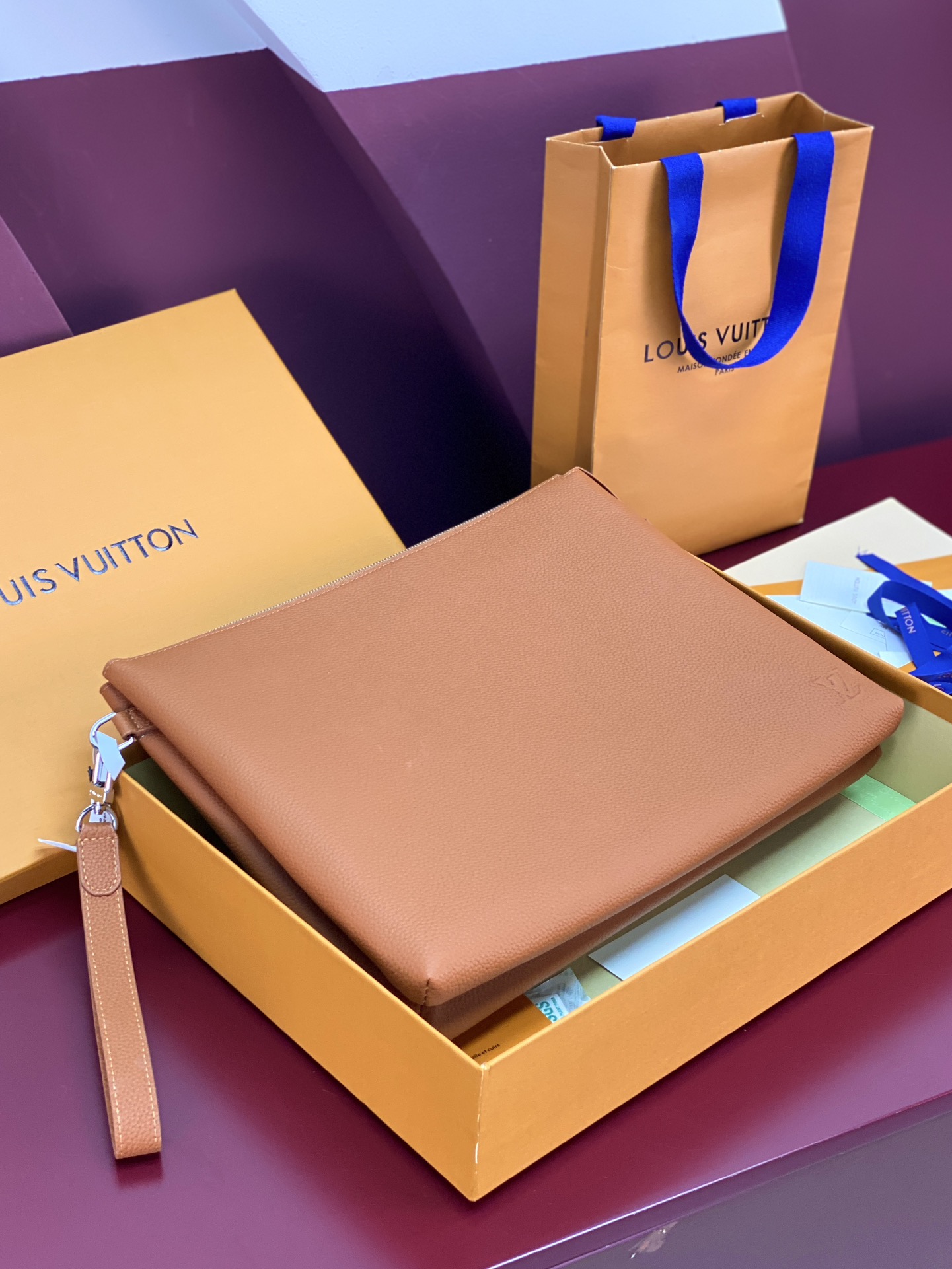 루이비통 Louis Vuitton M25943 Duo Pouch 클러치 35.5cm