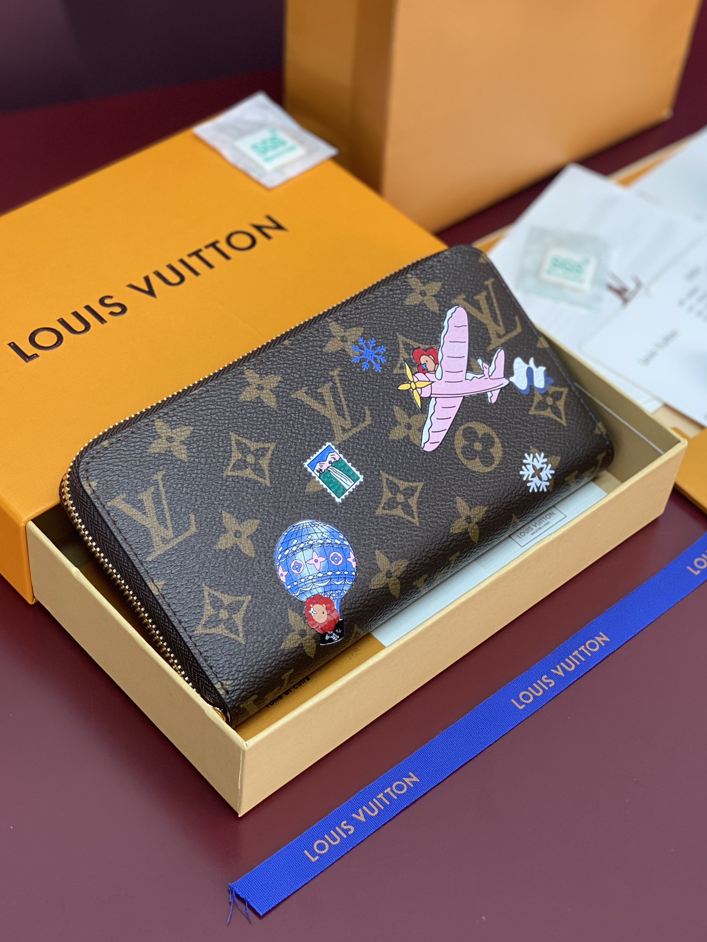 루이비통 Louis Vuitton M26256 지갑 19.5cm