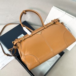 프라다 Prada 1BA433 LuxSoft 탑 핸들백 38CM